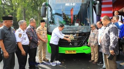 Pj Gubernur Sebut Wujud Urgensi Pemerataan Transportasi Umum di Jatim