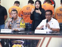 Polda Jatim Amankan 4 Tersangka Pemerasan, Modus Mengaku Polisi