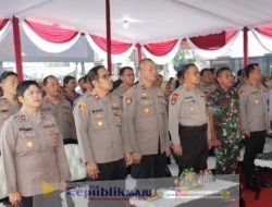 Kapolrestabes Surabaya Bersama KPU Surabaya Gelar Simulasi Pilkada Serentak 2024