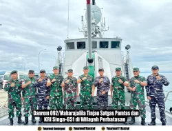 Danrem 092/Maharajalila Tinjau Satgas Pamtas dan KRI Singa-651 di Perbatasan