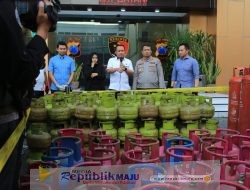 Polda Jatim Berhasil Ungkap Kasus Oplos LPG di Jombang Empat Tersangka Diamankan