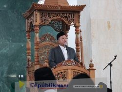 Jadi Khatib Salat Idulfitri 1446 H, Menteri Nusron Bahas Tiga Pesan Usai Ramadan