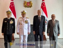 Kasal Terima Penghargaan Pingat Jasa Gemilang dari Pemerintah Singapura