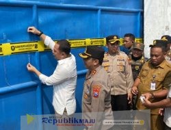 Walikota Surabaya Eri Cahyadi, Janji Kembalikan Ijazah Karyawan Yang Ditahan CV Sentosa Seal