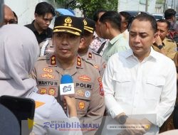 Polres Pelabuhan Tanjung Perak Dampingi Pemkot Surabaya Segel Gudang Sentoso Seal