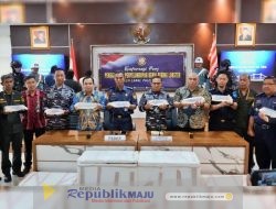 Prajurit TNI AL dan Stakeholder Gagalkan Penyelundupan 360.000 Benih Lobster