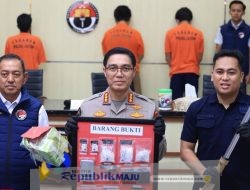 Polda Jatim Sita Hampir 10 Kg Sabu dan Ribuan Ekstasi dari Jaringan Narkoba Internasional