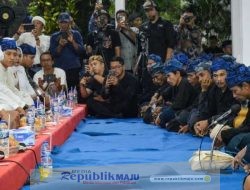 Ribuan Warga Baduy Dalam dan Luar Gelar Prosesi Seba