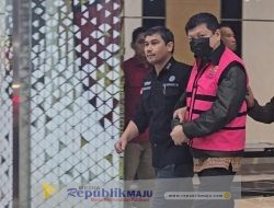 Tiga Tersangka Kasus Kredit Sritex Dijebloskan ke Rutan Salemba