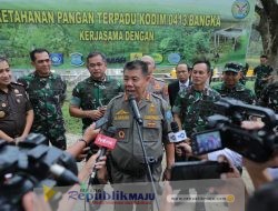 Kasad Saksikan Gubernur Hidayat Arsani Serahkan SK Hibah Tanah ke Korem 045 Gaya