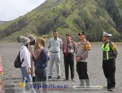 Polres Probolinggo Tingkatkan Patroli dan Pengamanan di Gunung Bromo saat Libur Idul Adha 2025