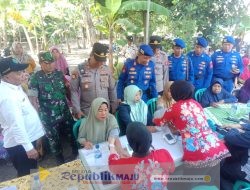HUT Bhayangkara ke-79, Polresta Sidoarjo Bagikan Sembako untuk Warga Bakung Temenggungan