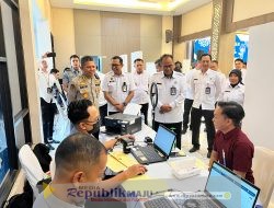 Polda Jatim dan Kanwil Ditjen Imigrasi Bersinergi Sambut Hari Bhayangkara ke – 79 Gelar Semarak 1079 Paspor untuk Negeri