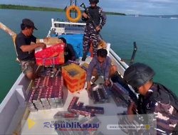 TNI AL Gagalkan Penyelundupan Ribuan Rokok Ilegal di Selat Laut Kotabaru