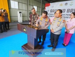 Dukung Penuh Program MBG, Kapolri Hadiri Groundbreaking 9 SPPG Polda Riau