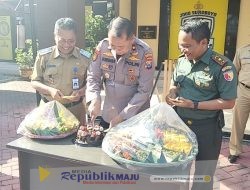 HUT ke 79 Bhayangkara Polsek Pakal Bersama Tiga Pilar Perkuat Sinergi Polri Untuk Masyarakat