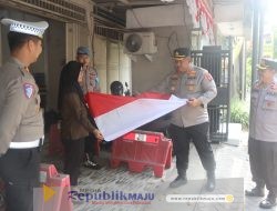 Polres Pasuruan Gelar Gebyar Bendera Merah Putih di Bangil