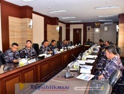 Koarmada RI Gelar Latihan Pencarian dan Penyelamatan Kapal Selam 2025