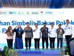 Mendagri Tito Karnavian Apresiasi Polri dan Bulog Inisiasi Gerakan Pangan Murah